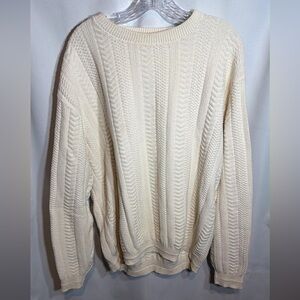 Bill Blass Men's Ivory Cable Knit Crewneck Sweater